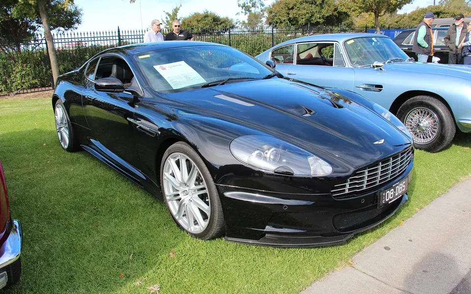 Aston Martin DBS, photographie du modèle