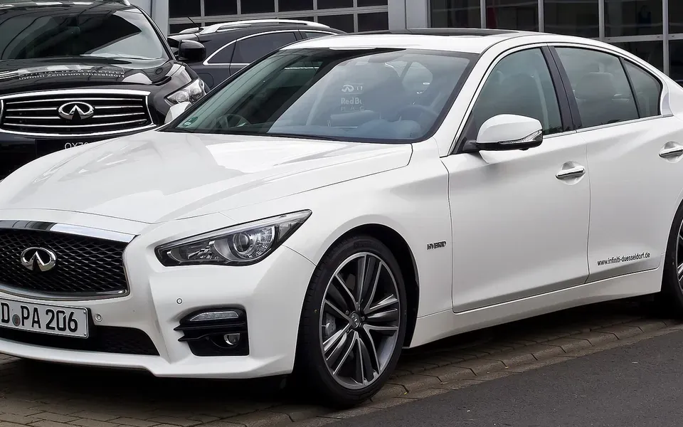 Infiniti Q50, photographie du modèle