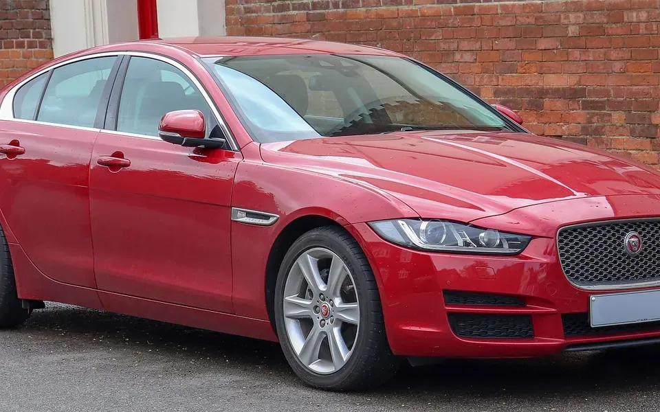 Jaguar XE, photographie du modèle