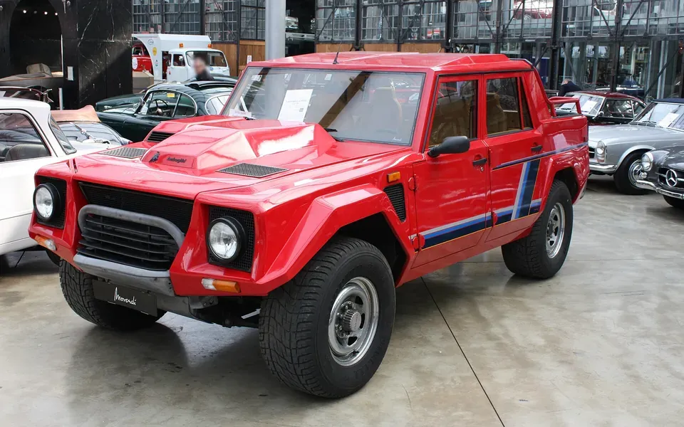 Lamborghini LM002, photographie du modèle