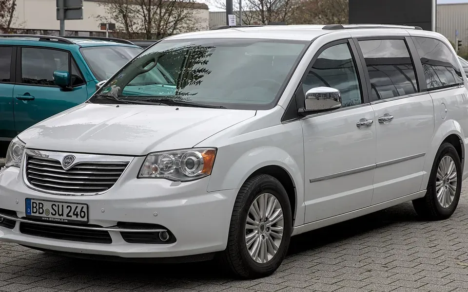 Lancia Voyager, photographie du modèle
