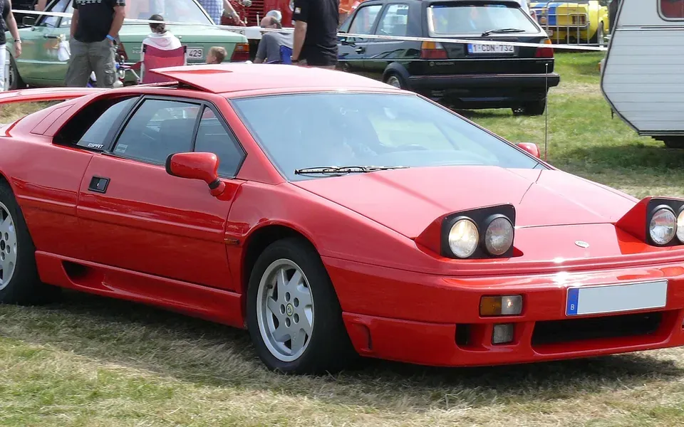 Lotus Esprit, photographie du modèle