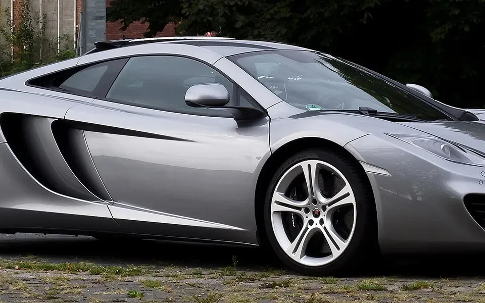 McLaren MP4-12C, photographie du modèle