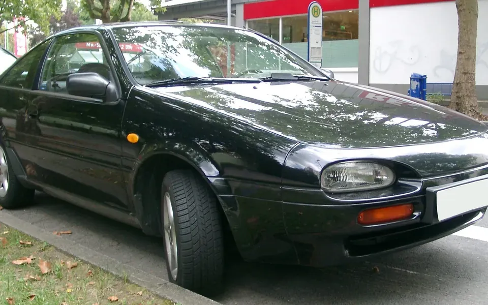 Nissan 100 NX, photographie du modèle