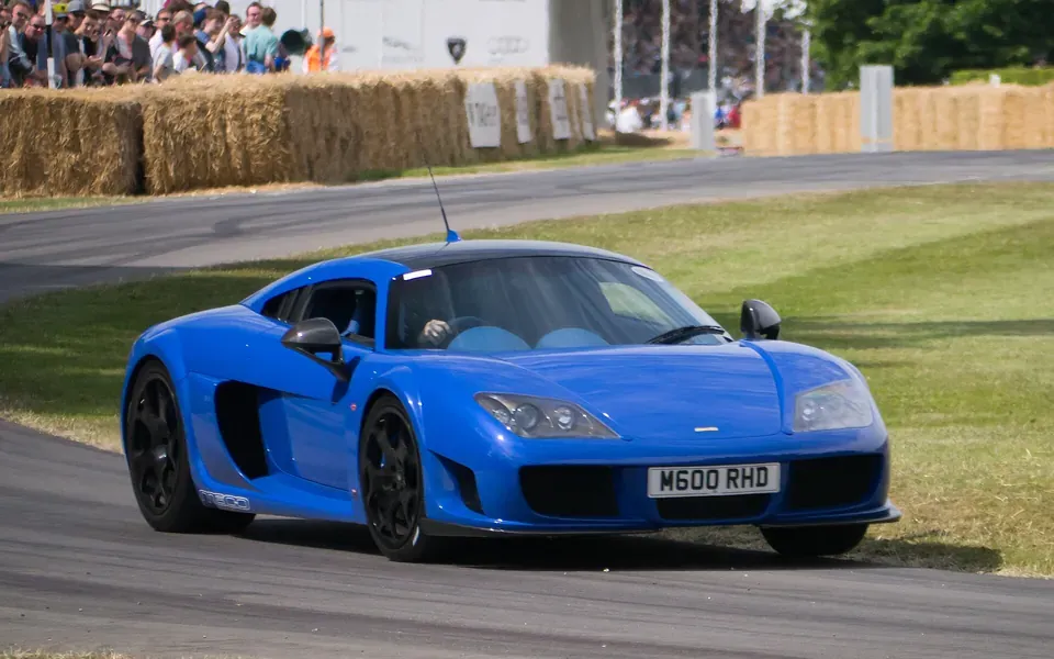 Noble M600, photographie du modèle