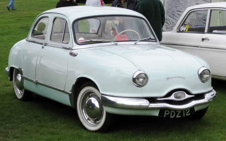 Panhard Dyna Z, photographie du modèle