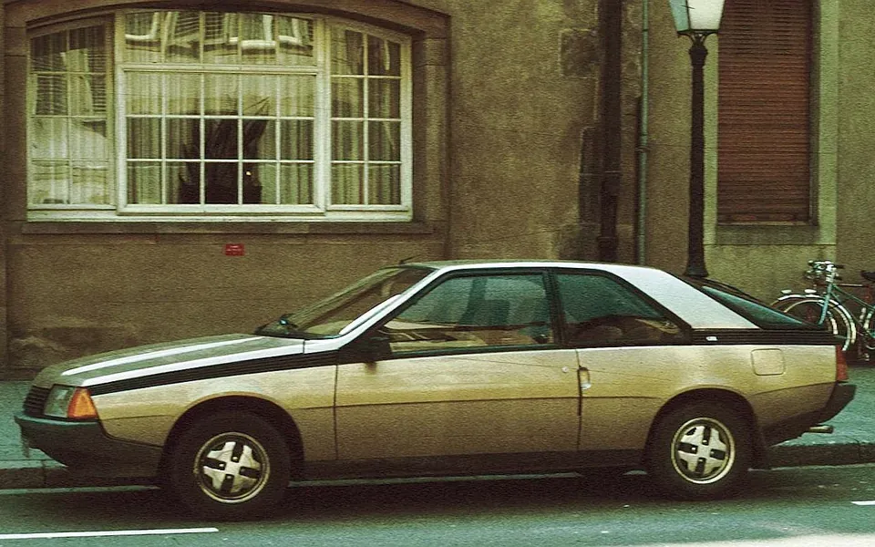 Renault Fuego, photographie du modèle